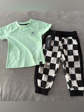 Kenneth Cole Mint Green Tee with Black & White Checker Joggers
